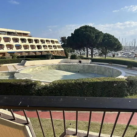 Climatise, Piscine, 4 Couchages, Port Camargue - Fr-1-250-302