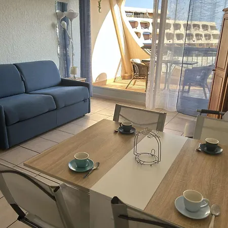 Climatise, Piscine, 4 Couchages, Port Camargue Apartment Le Grau-du-Roi